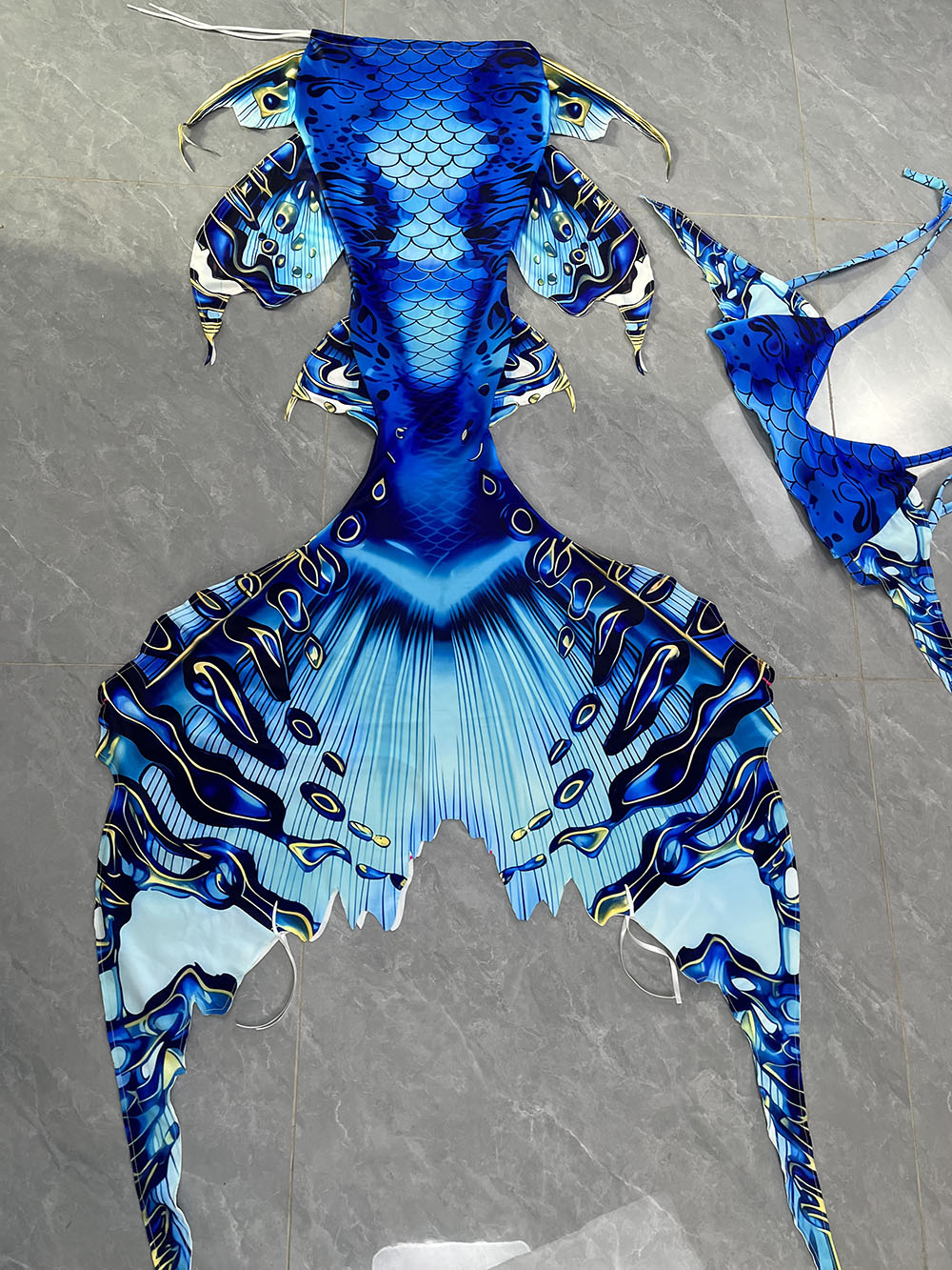Colorful Dreamy Mermaid Tail A - Aquarium & Marine Museum ulasan dan harga